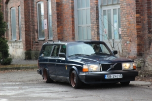 Volvo 245