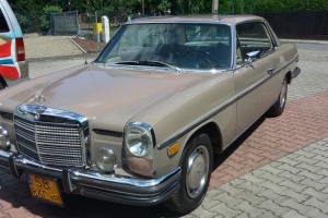 Mercedes W114